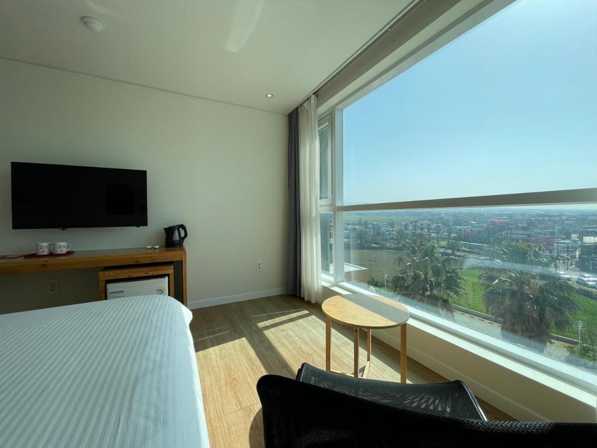 Bedradio Dodubong Hotel Togŭnnae Екстериор снимка