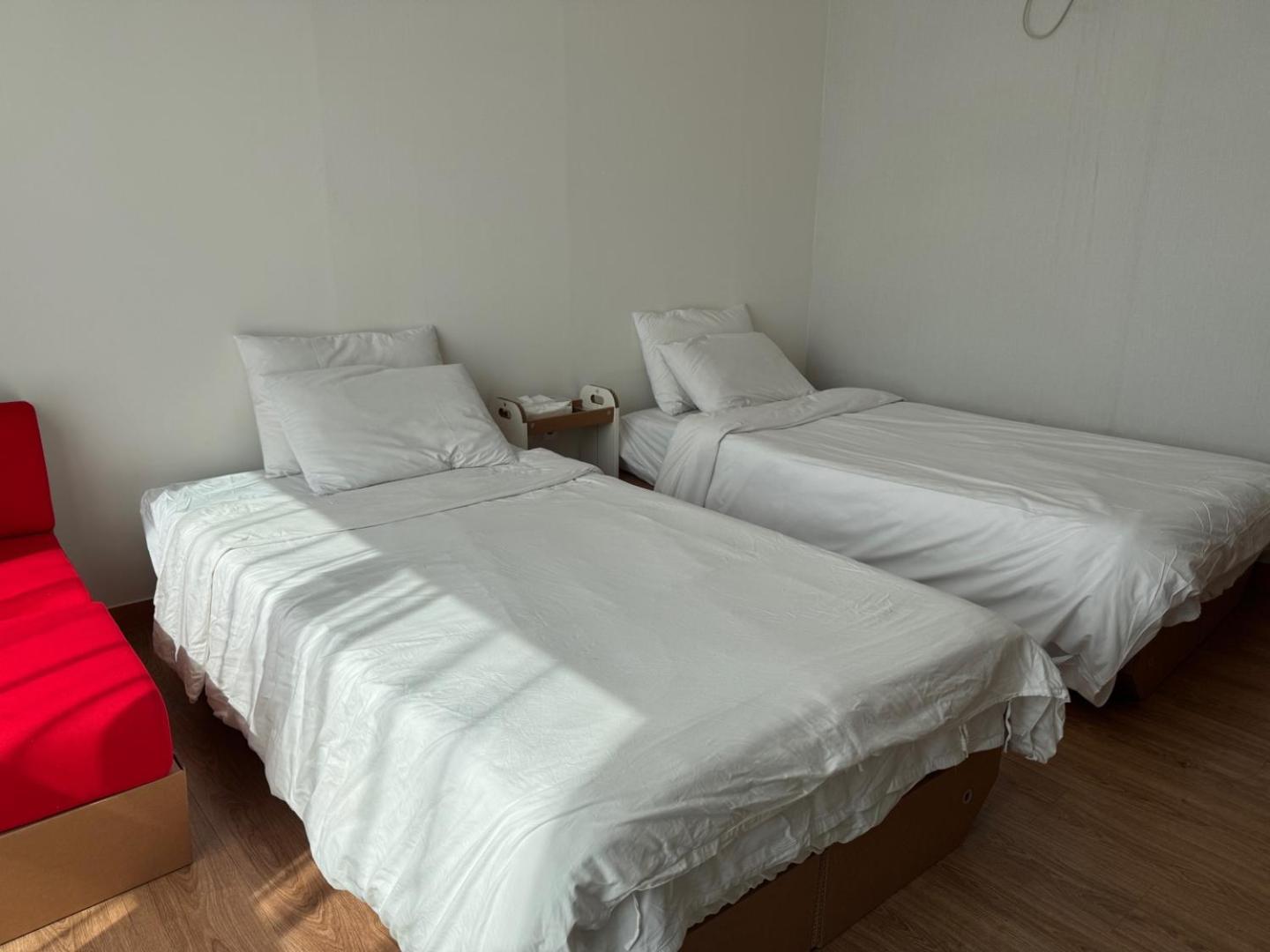 Bedradio Dodubong Hotel Togŭnnae Екстериор снимка